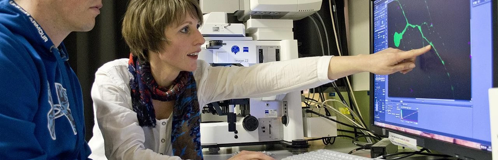 Mutant protein spreads through a neural circuit in Huntington’s Disease Mutant protein spreads through a neural circuit in Huntington’s Disease