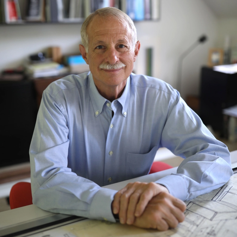 Steve, architect and patient with advanced B-cell blood cancer Steve, architect and patient with advanced B-cell blood cancer